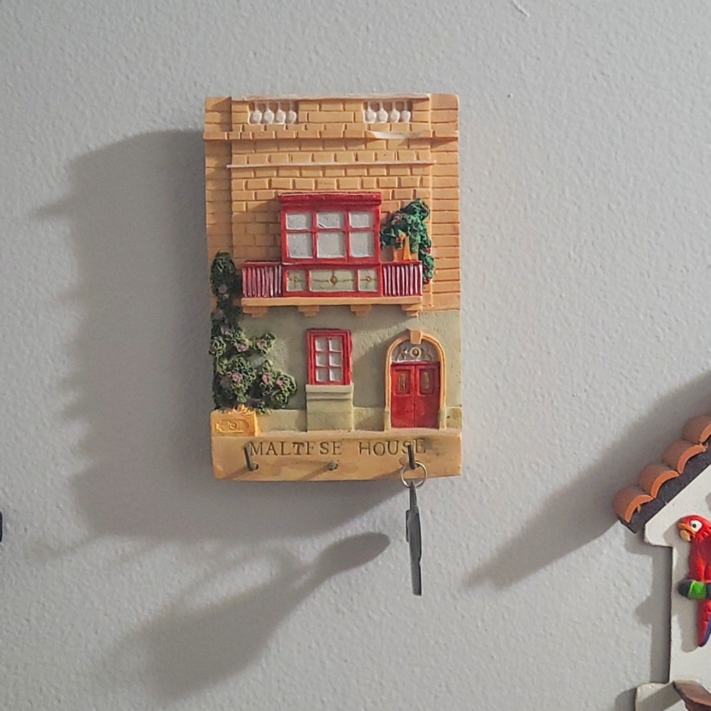 Maltese house key ring